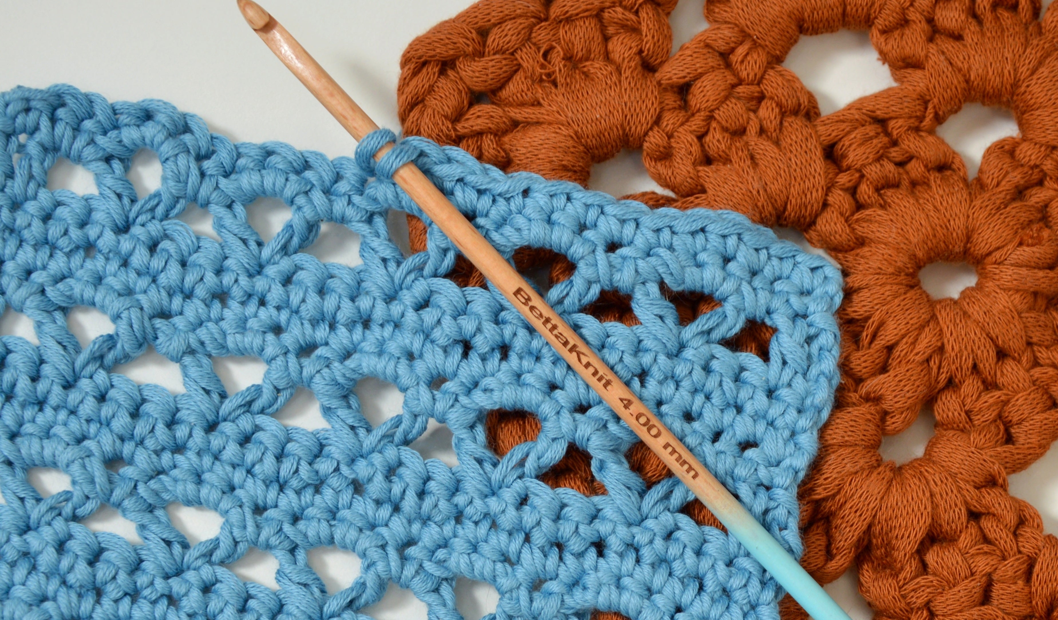 CROCHET STITCH PATTERN: RULED LATTICE STITCH TUTORIAL