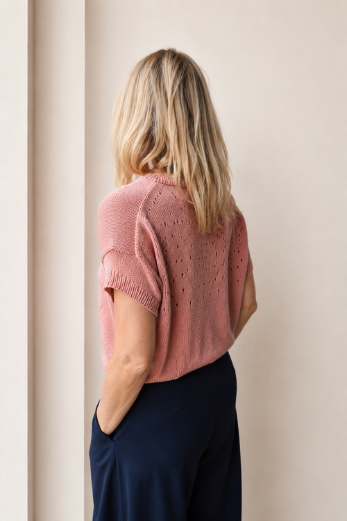 Load image 1 in gallery view. KNITTING KIT SILVIA TEE by Sosami