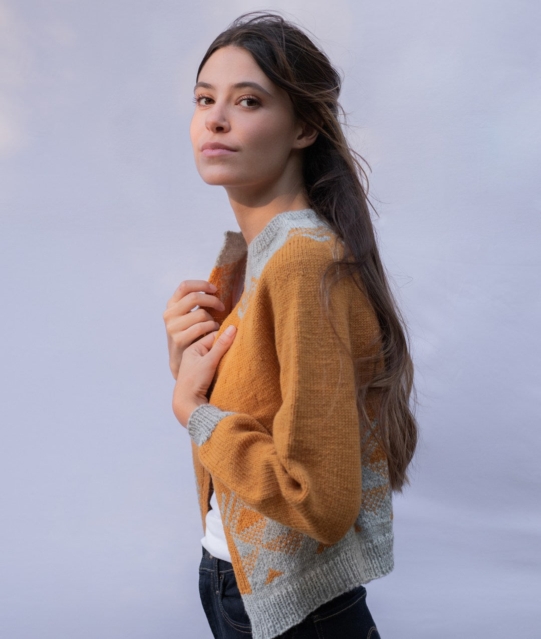 KAIRA CARDI Sample