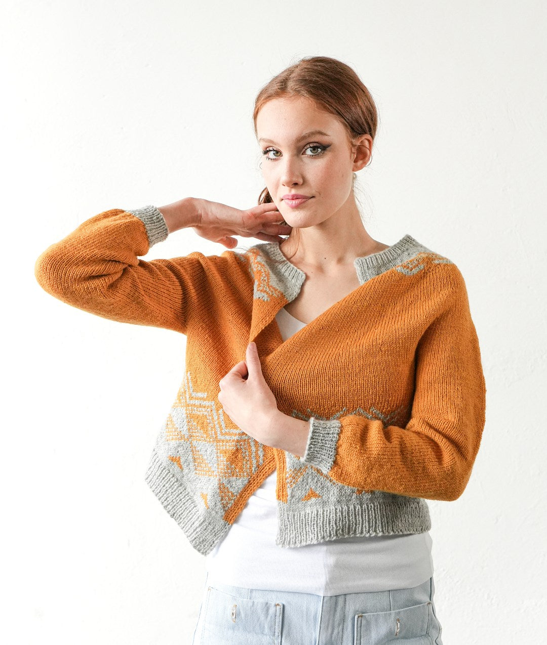 KAIRA CARDI Sample