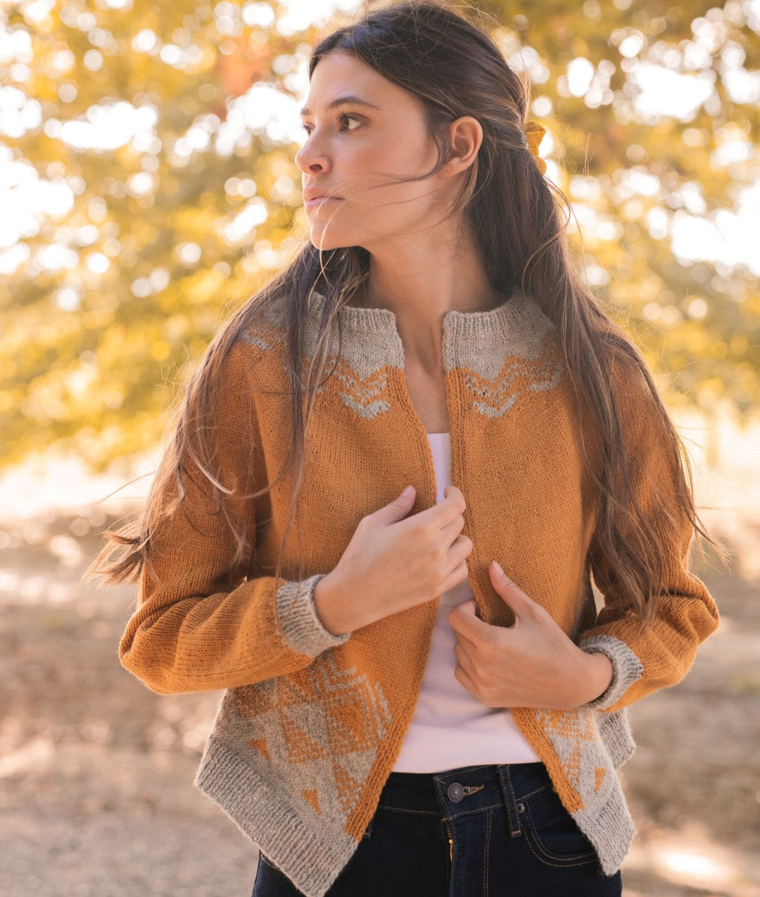 KAIRA CARDI Sample
