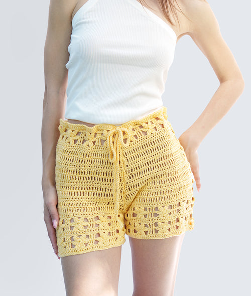 Load image 1 in gallery view. CROCHET KIT HIBISCUS SHORTS