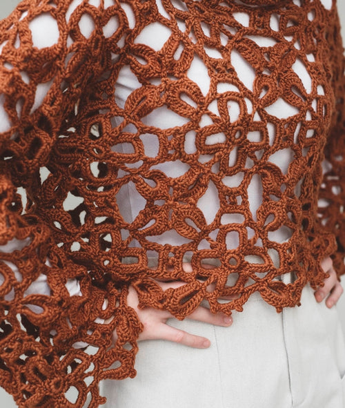 Load image 1 in gallery view. CROCHET KIT LUCILLE TOP