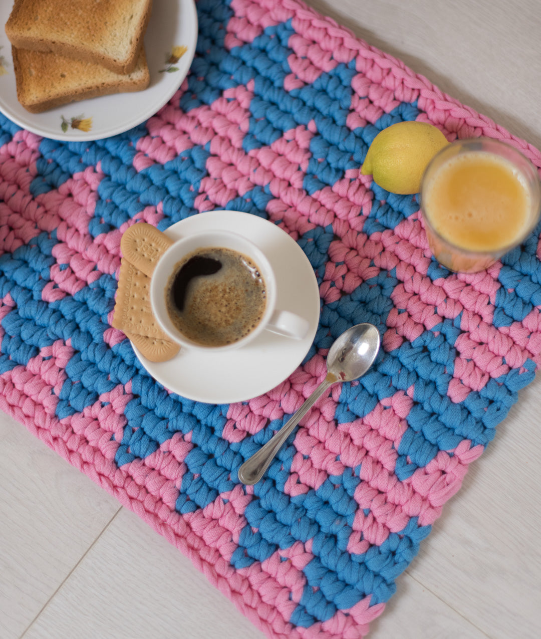CROCHET KIT ZIGZAG PLACEMATS