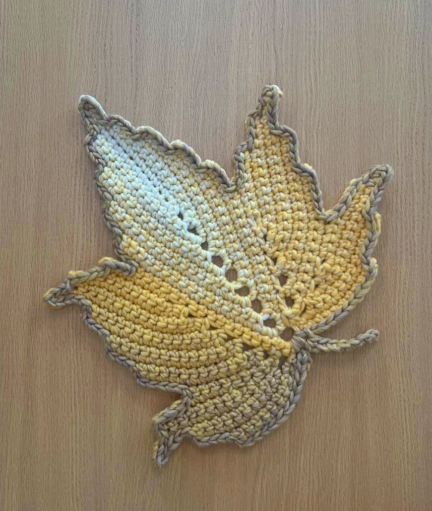MAPLE LEAF DECORATION – DIGITAL PATTERN