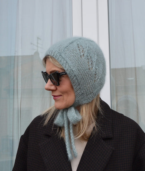 Load image 1 in gallery view. KNITTING KIT CLEMENCE BONNET