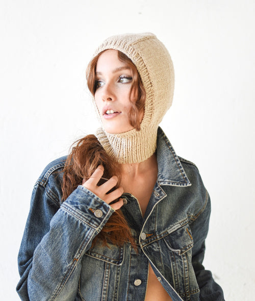 Load image 1 in gallery view. KNITTING KIT CORTINA BALACLAVA