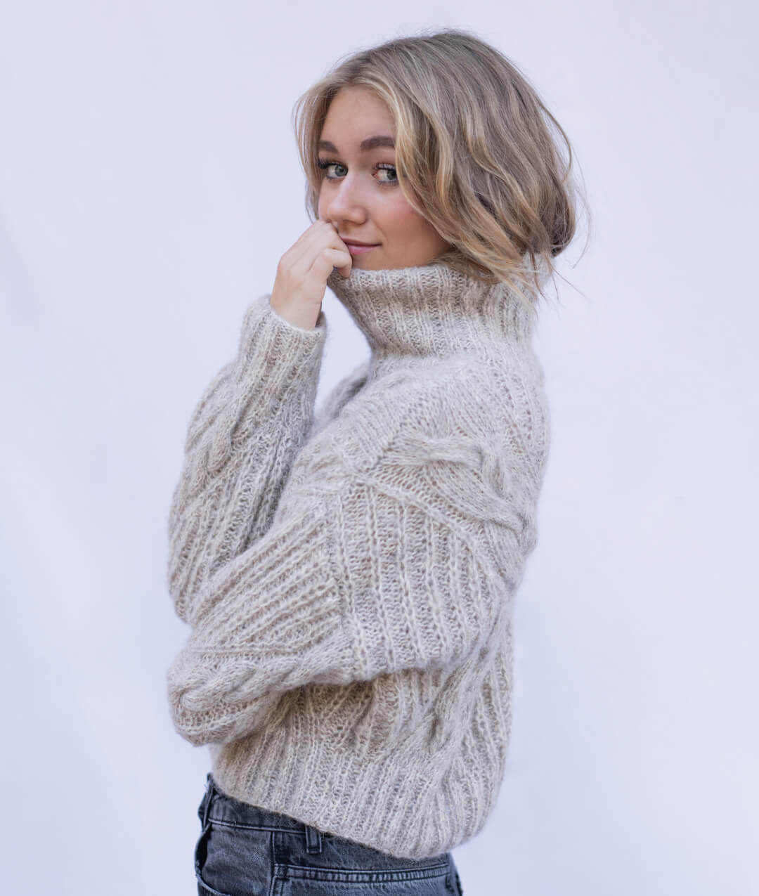 KNITTING KIT EVELYN SWEATER