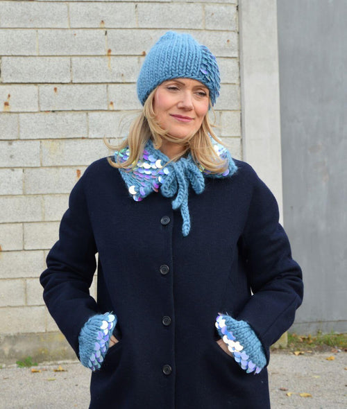 Load image 1 in gallery view. KNITTING KIT OPAL SET