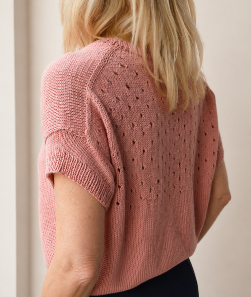 Load image 1 in gallery view. KNITTING KIT SILVIA TEE by Sosami Knit