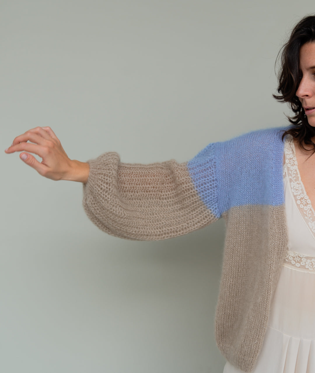 KNITTING KIT MAELLE CARDIGAN
