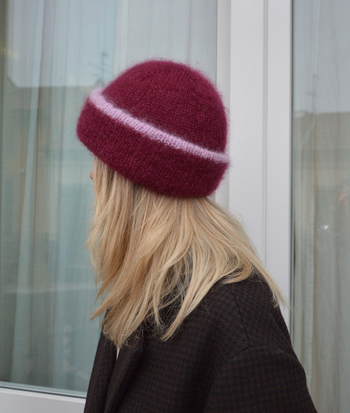 Load image 1 in gallery view. KNITTING KIT MON AMOUR HAT