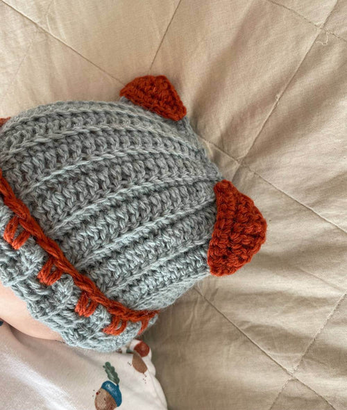 Load image 1 in gallery view. CROCHETING KIT OLIVER BABY HAT