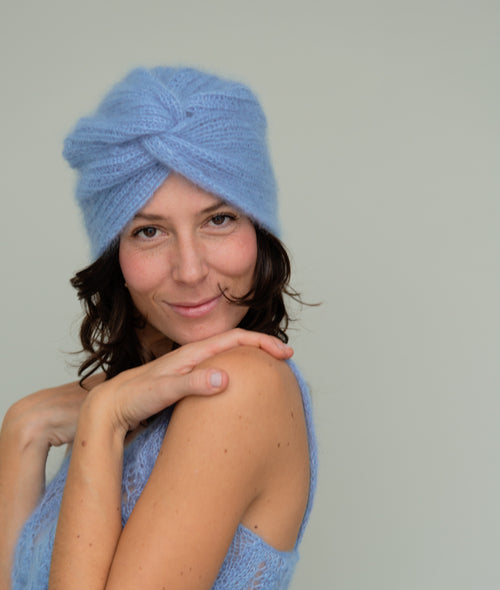 Load image 1 in gallery view. KNITTING KIT RENE TURBANT