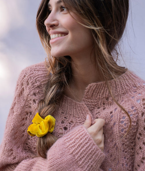 Load image 1 in gallery view. KNITTING KIT ROSALIE CARDIGAN