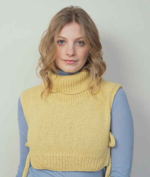 Load image 1 in gallery view. KNITTING KIT TAMARA VEST