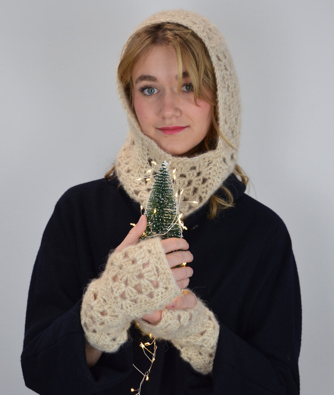 CROCHET KIT COZY MITTENS & BALACLAVA